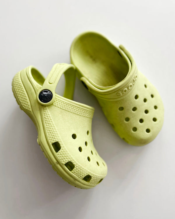 Preloved Crocs green