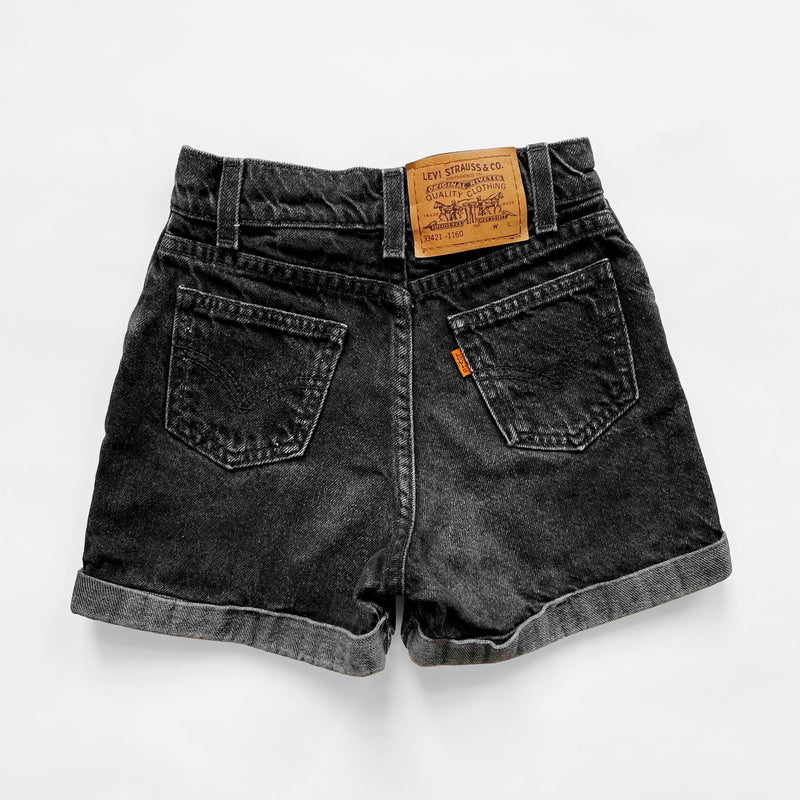 Vintage Levi's Black Denim Shorts 8 SLIM
